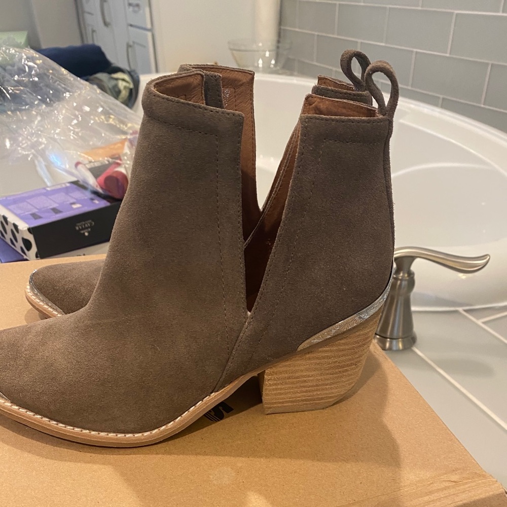 Jeffery Campbell cut out cowboy boots!